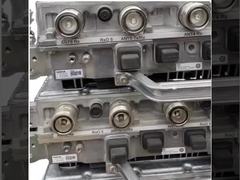 474914A(AHEGC)  sebuah Nokia AirScale Dual Remote Radio Head (RRH) yang mendukung 2100 MHz (Band 1) an