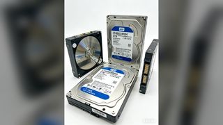 ST4000DM004 4TB 3,5 Inci SATA 6 Gb/s HDD, 5400RPM, Cache 256MB, Hard D Internal Desktop & Server Rumah