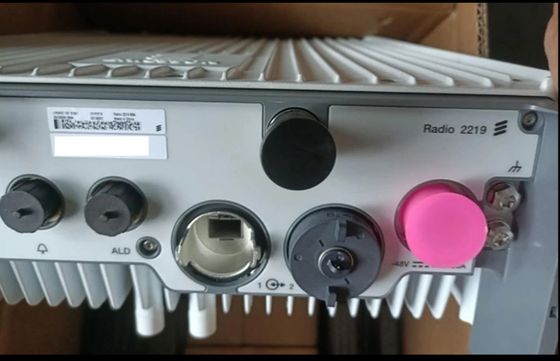Ericsson 2219 B8 KRC161670/1 Radio Ericsson 2219 B8 KRC 161 670/1 2T2R 900MHz LTE