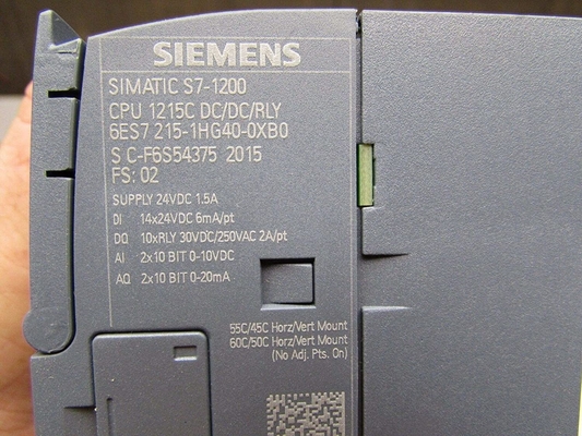Siemens 6ES7 215-1AG40-0XB0 Modul Baru dalam Paket Asli Pengiriman untuk Item Ini adalah 2-3 Minggu