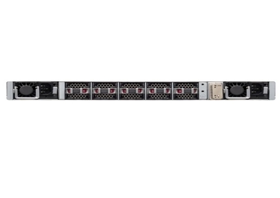 C9500-24Y4C-A Cisco Switch Catalyst 9500 24 x 1 / 10 / 25G dan 4-port 40/100G Keuntungan