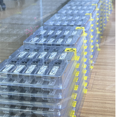 Finisar FTLF8536P4BCL 25.78Gb/s Panjang Gelombang Pendek SFP+ 850nm Transceiver optik