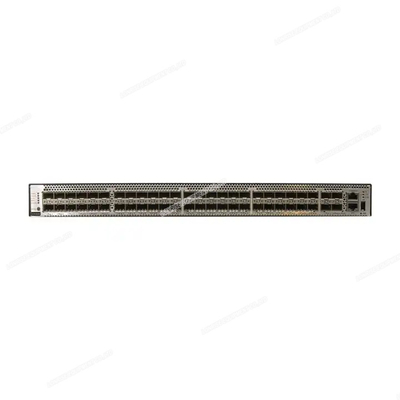 Switch CE6857F-48S6CQ-B tertutup baru dengan 48 SFP 10GE + 6 QSFP 100GE