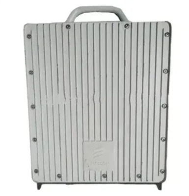 Ericsson RRU 4428 B3 Dimensi internal 420mm*335mm*125mm Desain