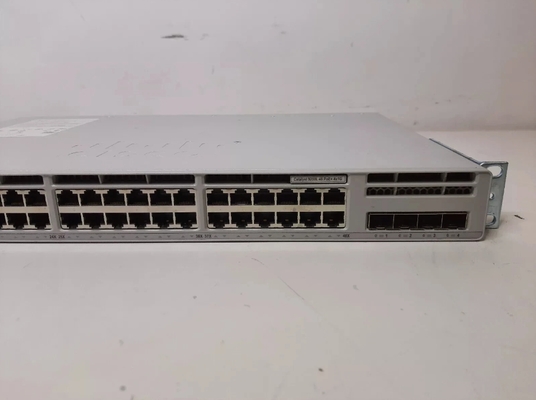 Cisco C9200L-48P-4G-E 48-Port PoE+ Switch dengan 4x1G Uplinks