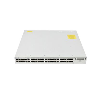 C9300-48P-A Catalyst 9300 48-port 1G Tembaga Cisco Ethernet Switch Dengan Modular Uplinks PoE+ Jaringan Keuntungan