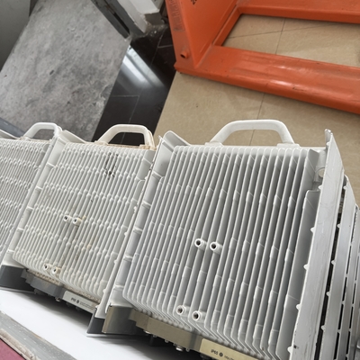 ERICSSON KRC 161 623/1 Radio 2219 B1 Ericsson Radio Unit luar ruangan makro radio untuk Base Station