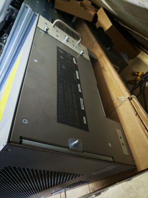 Router Cisco ASR-9904 dengan Konfigurasi Service Edge Line Card (BRAS) 2x10G/IG