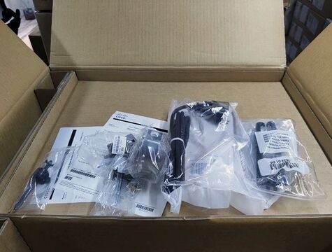 C9300-24T-E Layer 3 Managed Gigabit Switch, 24×1G RJ45 Port, Switch Inti/Agregasi Kelas Enterprise