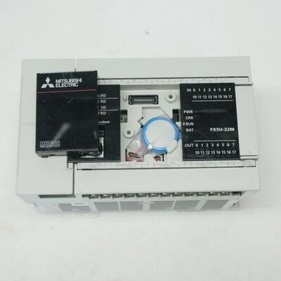 Modul CPU Mitsubishi FX5U-32MT/ES PLC 32 Output Transistor I/O